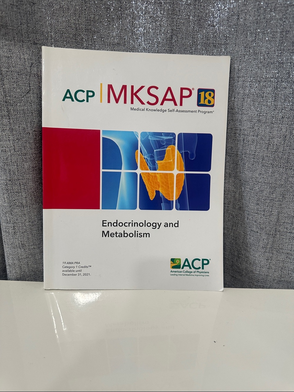 ACP MKSAP 18 Endocrinology and Metabolism — White, Blue, Red